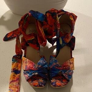 Impo Women's Vibrant Wrap Sandals